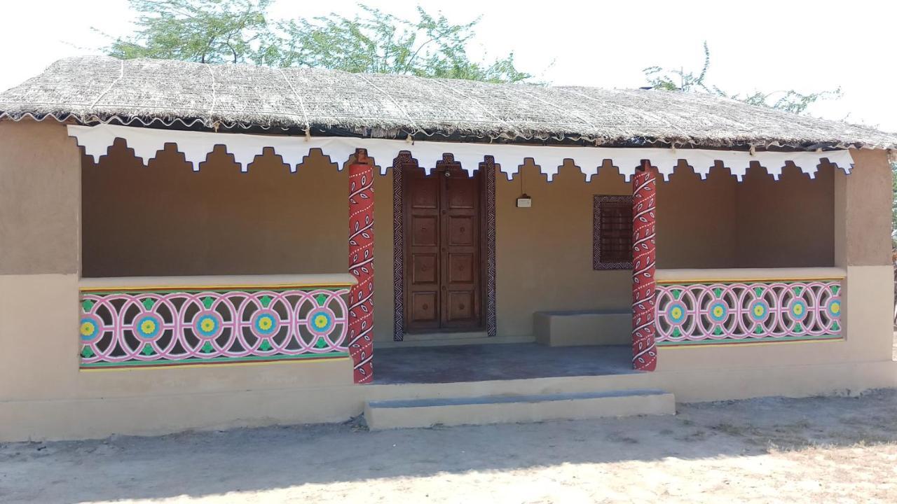 Mahefeel E Rann Resort Bherandiala Exterior photo