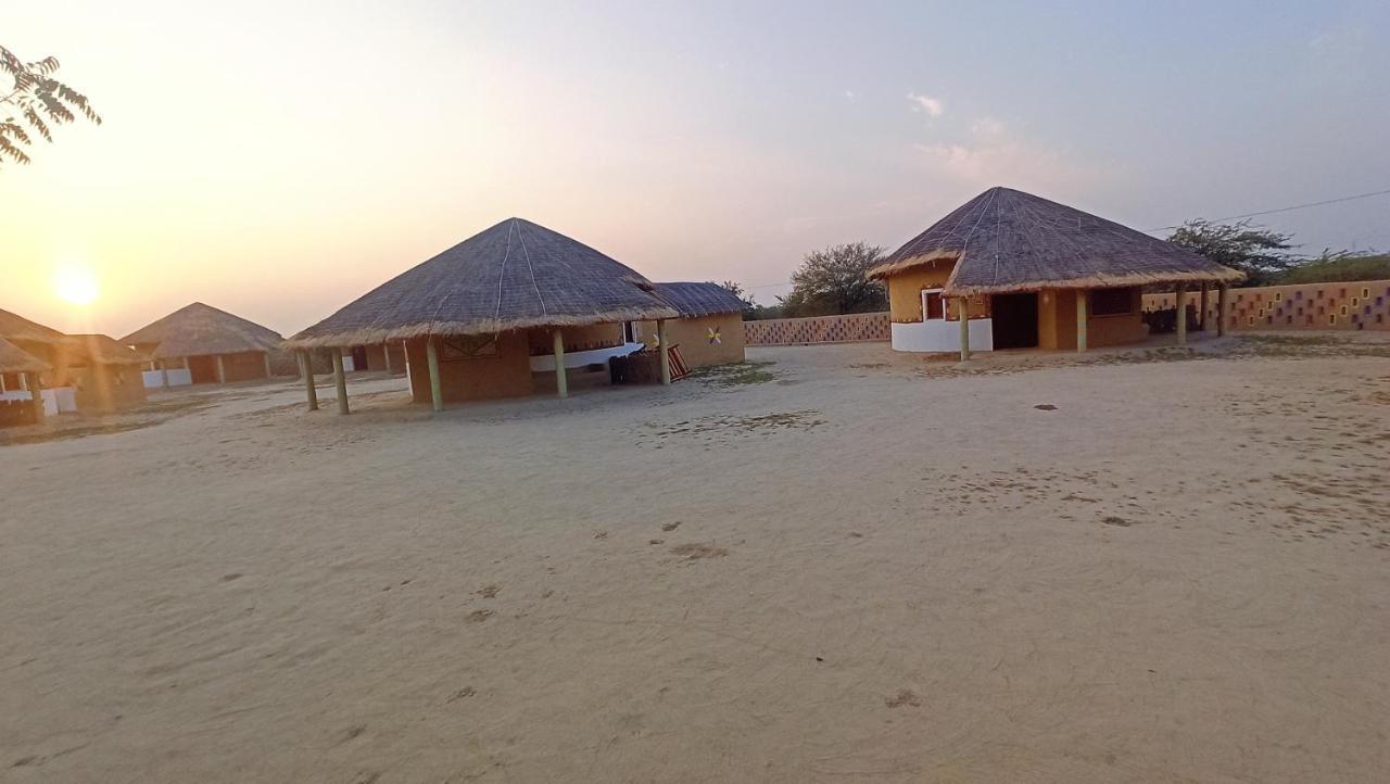 Mahefeel E Rann Resort Bherandiala Exterior photo